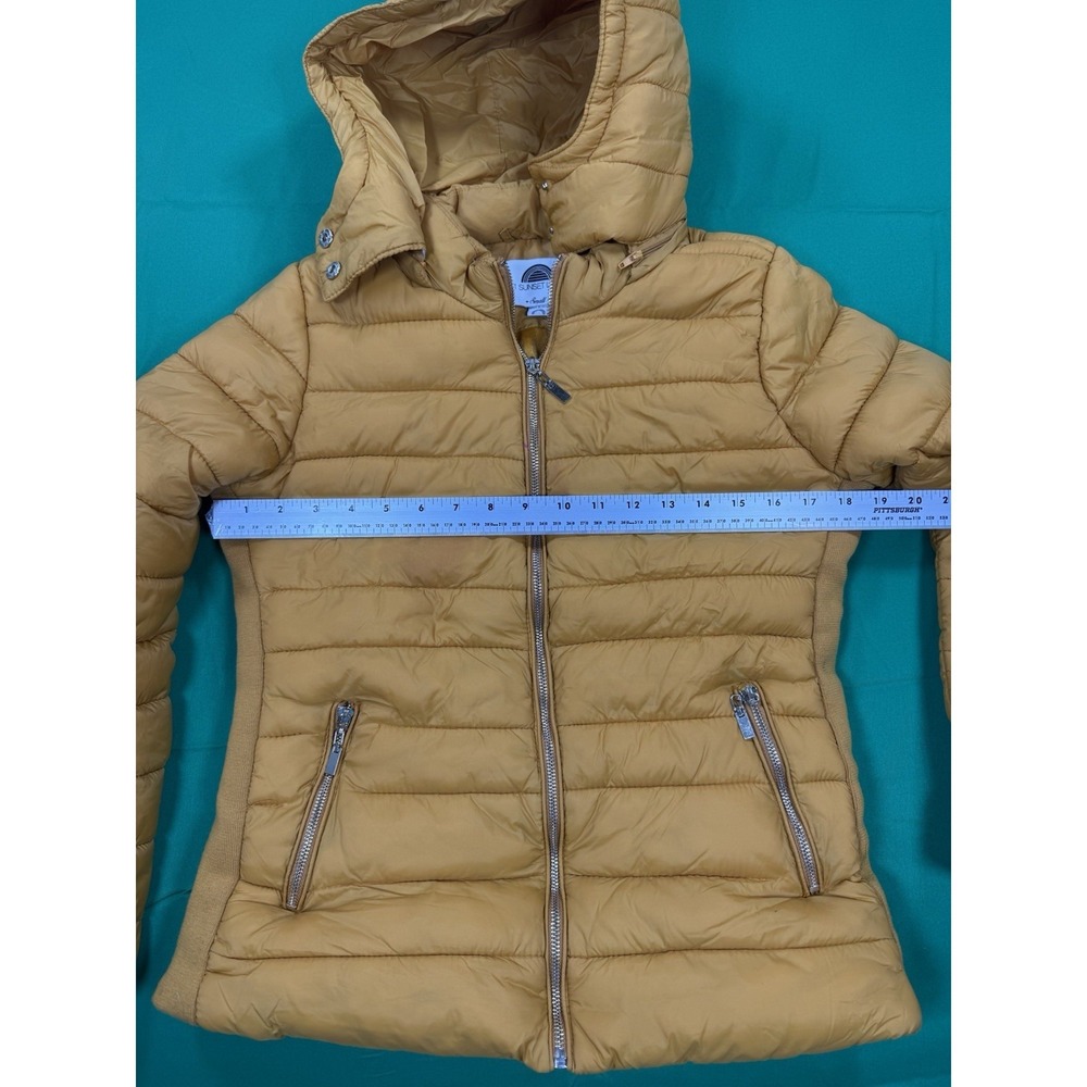Sunset Lane Womens Small Hooded Puffer Jacket Tan Quilted Stained Coat S - Picture 3 of 8